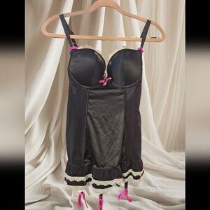 La SENZA Nighty with Boning and Ruffles